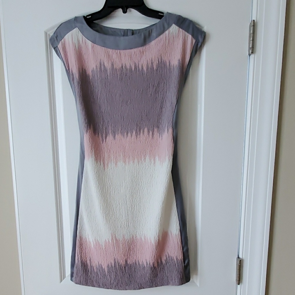 Beautiful women's dress. Size XS